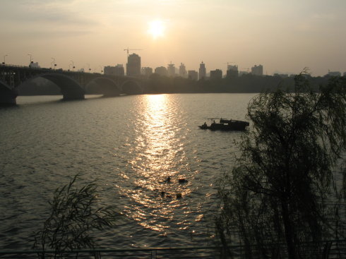 三蓬塔南城河