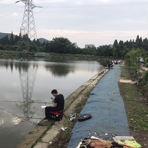 杭州余杭都爆户垂钓园