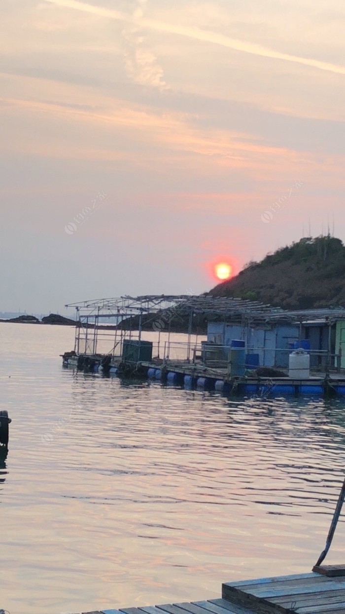 簨寮湾平航鱼排钓场