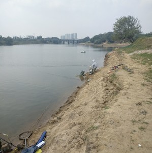 信江河